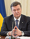 Сколько Януковича ни лечи — он упорно ползет на кладбище