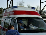 Отравившийся вафлями украинец бился головой об машину «скорой помощи»
