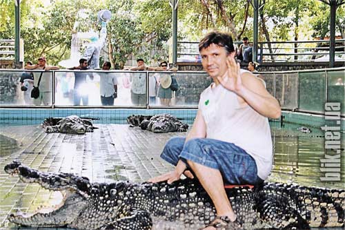 Житель Запорожья разводит у себя дома... крокодилов