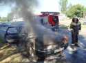 В центре Запорожья сгорела и чудом не взорвалась иномарка - ФОТО