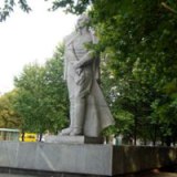 Запорожские националисты поиздевались над памятником Дзержинскому