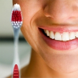 Запорожцев научат правильно чистить зубы