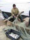 В Приморском районе ищут двух рыбаков