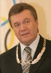 Янукович предложил Путину и Фрадкову помощь