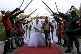 В Запорожье прошла рыцарская свадьба