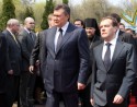 Янукович встретил Медведева словами «Христос Воскрес!»