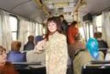 В Запорожье пассажир троллейбуса покусала контролера