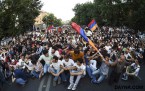 В рядах митингующих в Ереване произошёл раскол