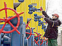 Украина согласовала с «Газпромом» сокращение поставок газа