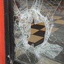 Запорожские хулиганы разгромили магазин