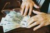 Мошенницы украли у пенсионерки 5 тыс.грн.