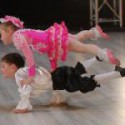 Фантастический танец двух малышей взорвал интернет - ВИДЕО