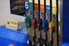 Бензин будет дешеветь благодаря России