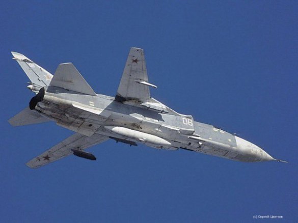 МОЛНИЯ: В Сирии сбит Су-24 российской авиагруппы, — Минобороны РФ