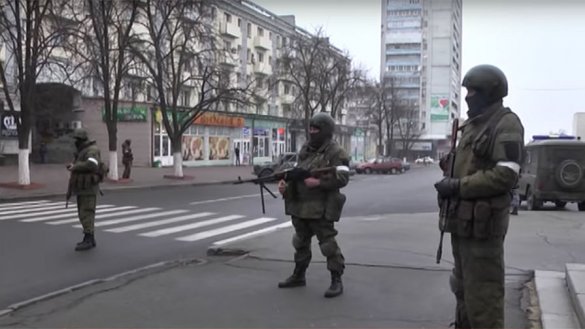 Солдаты ДНР вошли в Луганск. Появится ли единая республика Донбасса?