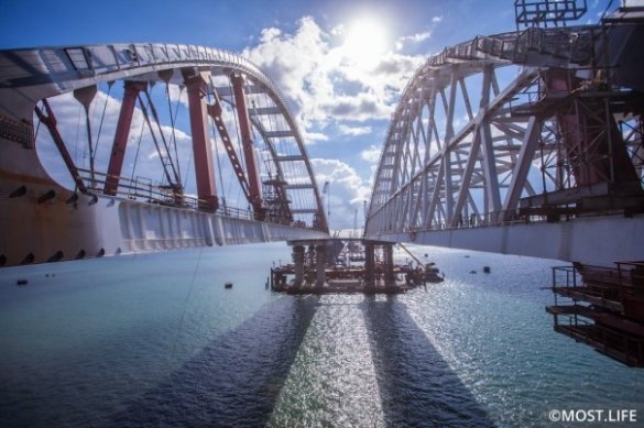 Крымский мост хотят соединить прямой железной дорогой с Симферополем