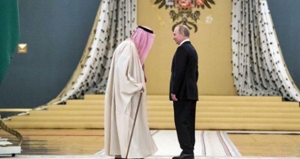 США хотели задушить Россию, а уничтожили Саудовскую Аравию