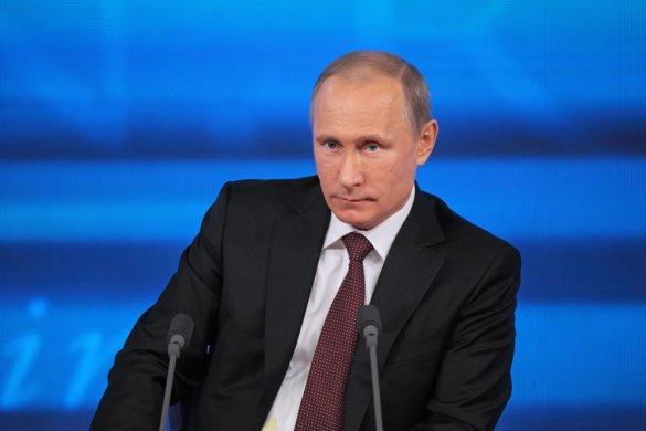 Путин пообещал в ближайшее время принять решение об участии в выборах президента