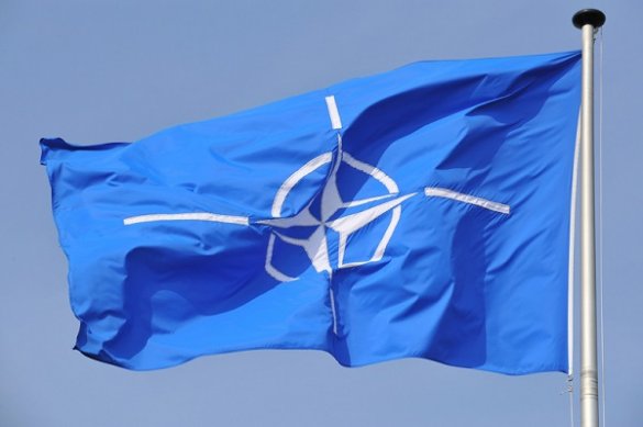 Россия может оставить страны НАТО без Интернета, заявил британский маршал