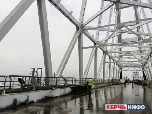 На строительной площадке Керченского моста прошло важное событие — окончание надвижки с таманской стороны