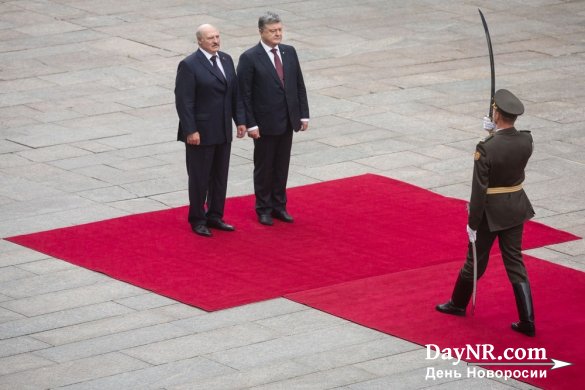 Почему Порошенко «дружит» с Лукашенко