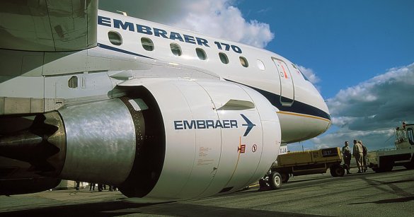 Boeing намерена купить бразильскую Embraer