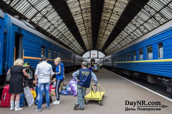 Украинцев предупредили о «колоссальных рисках» поездок в Россию