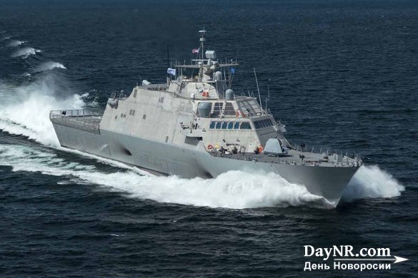 Новейший боевой корабль ВМС США застрял во льдах