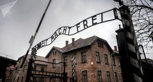 Польский сенат одобрил противоречивый закон о холокосте