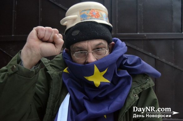 Межсезонье мутит украинское политическое сознание до невменяемости