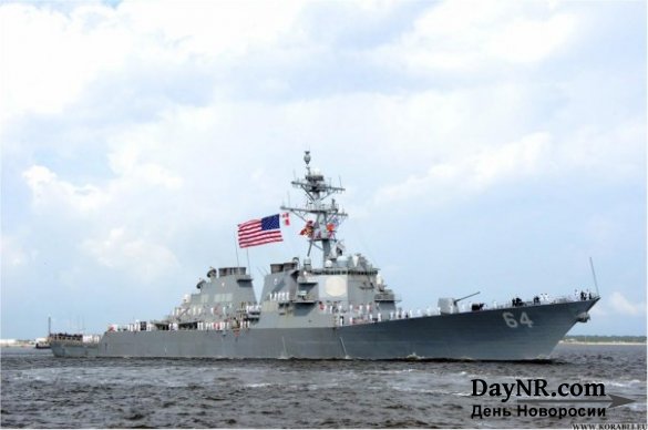 Авиация РФ устроила в Черном море незапланированную охоту на эсминцы США