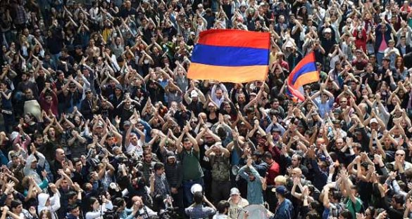 Армения должна переболеть майданом