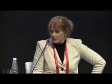 Дискуссия Касперской и Чубайса на цифровом форуме в Санкт-Петербурге