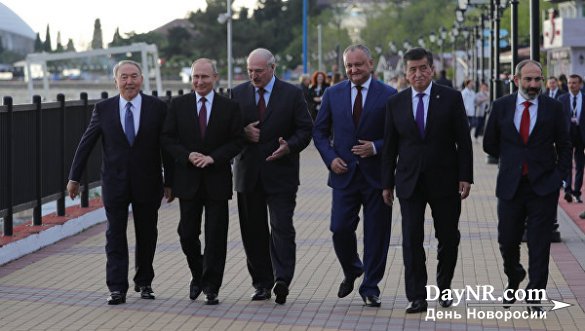 Ростислав Ищенко. Казахстан и Белоруссия: перспективы нового выбора