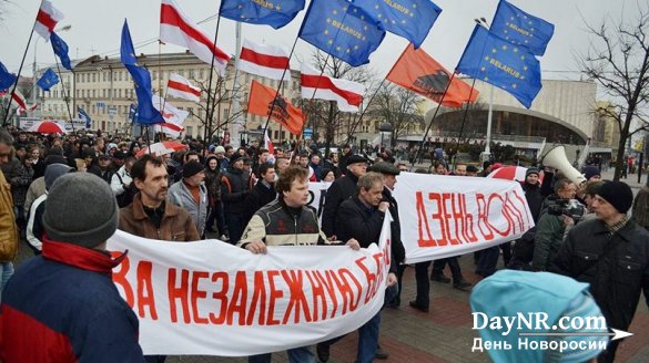 Александр Носович. Светлана Алексиевич против Александра Лукашенко: нобелевскую лауреатку двигают в президенты Беларуси Александр Носович. Светлана Алексиевич против Александра Лукашенко: нобелевскую лауреатку двигают в президенты Беларуси