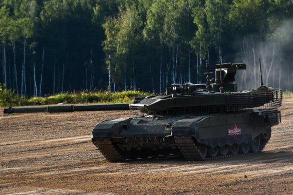 Т-90М «Прорыв» стреляет секретным боеприпасом: кадры испытаний