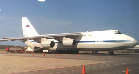 В Венесуэлу прибыли российские военные самолеты
