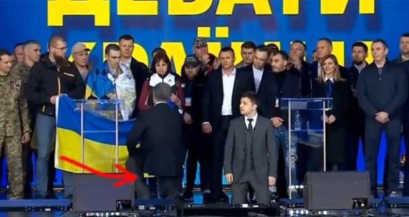 Дебаты поставили Порошенко и Зеленского на колени