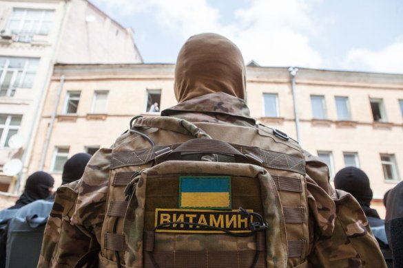 Как будут отсекаться украинские нацисты и военные преступники от получения паспорта РФ