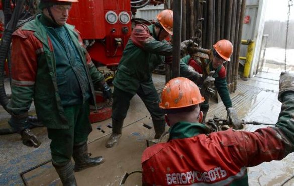 Белоруссия прекратила экспорт светлых нефтепродуктов на Украину