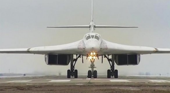 «Daily Mail», Великобритания. Секреты Ту-160 вывезли прямо на борту бомбардировщика